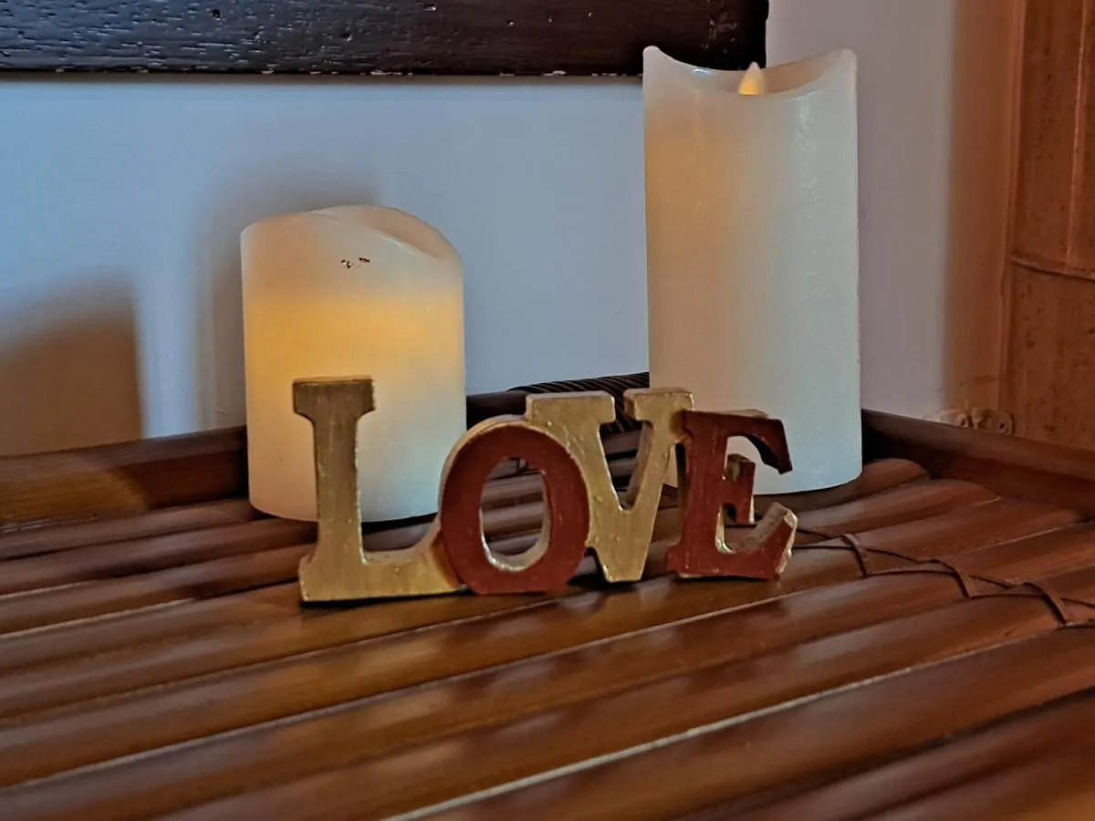 Love hotel Gites Mas Des Rochers - Case Bambou Avec Spa Le Beausset Francia